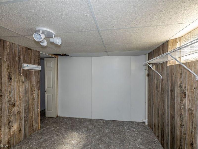 2717 Tuxedo Avenue, Parma, OH 44134 Photo 20