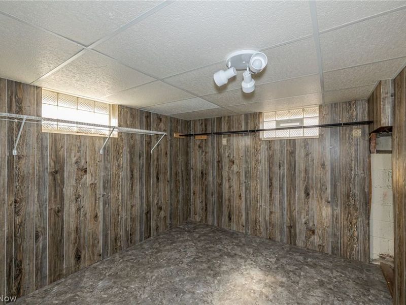 2717 Tuxedo Avenue, Parma, OH 44134 Photo 21