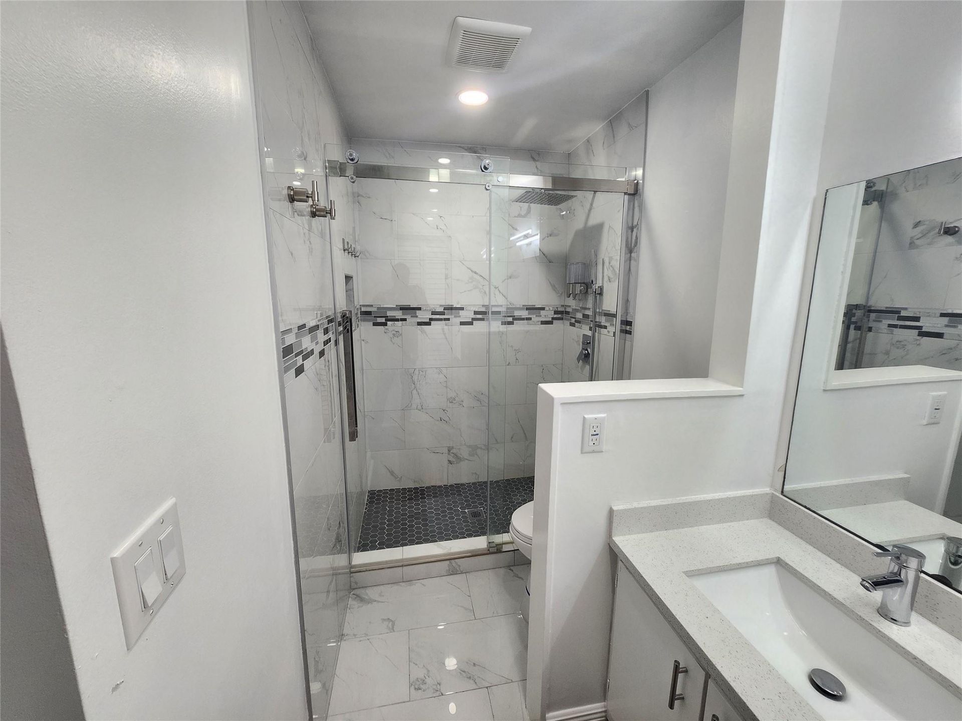 3667 N Carambola Circle, Unit 2853, Coconut Creek, FL 33066 Photo