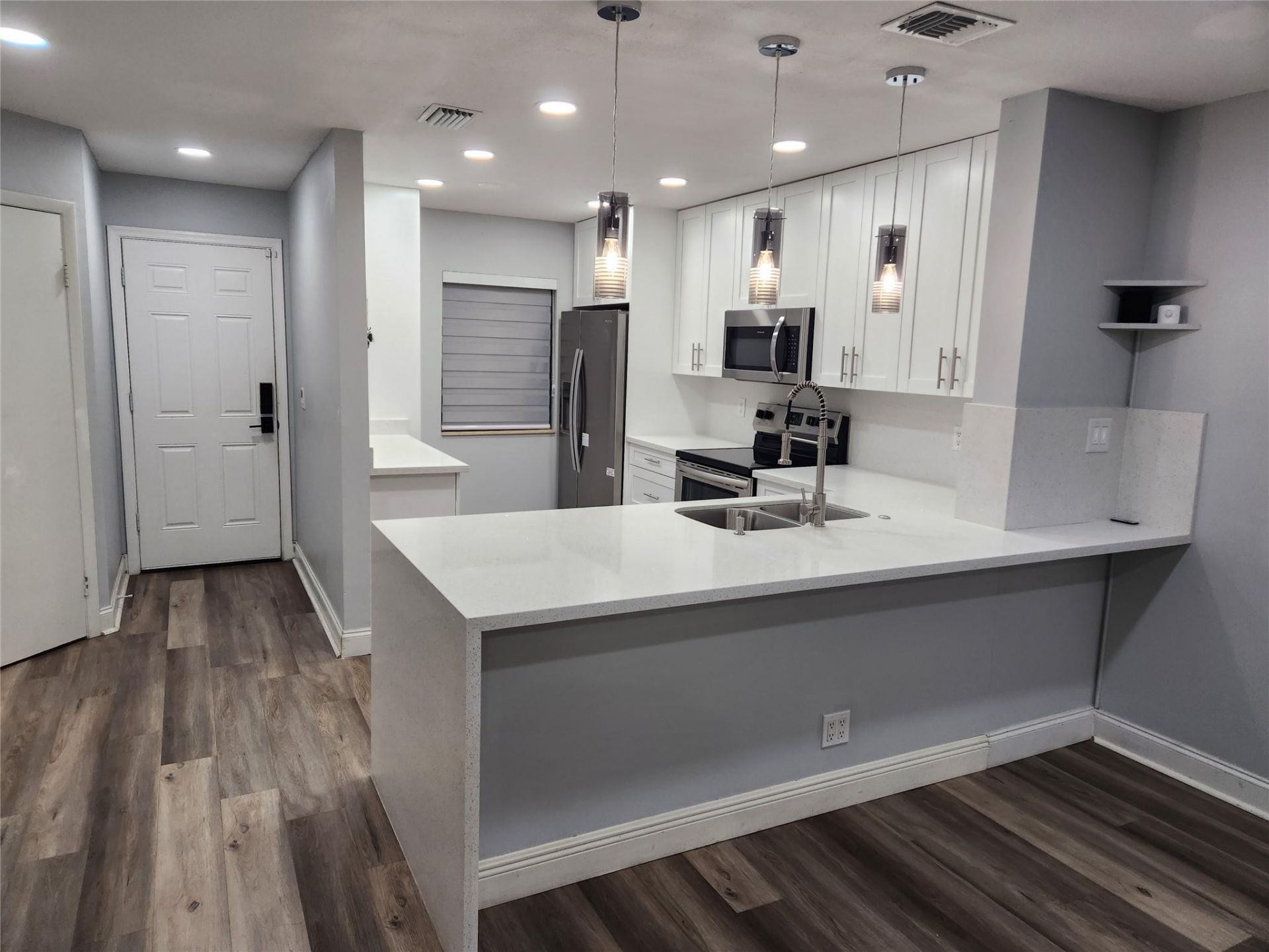 3667 N Carambola Circle, Unit 2853, Coconut Creek, FL 33066 Photo