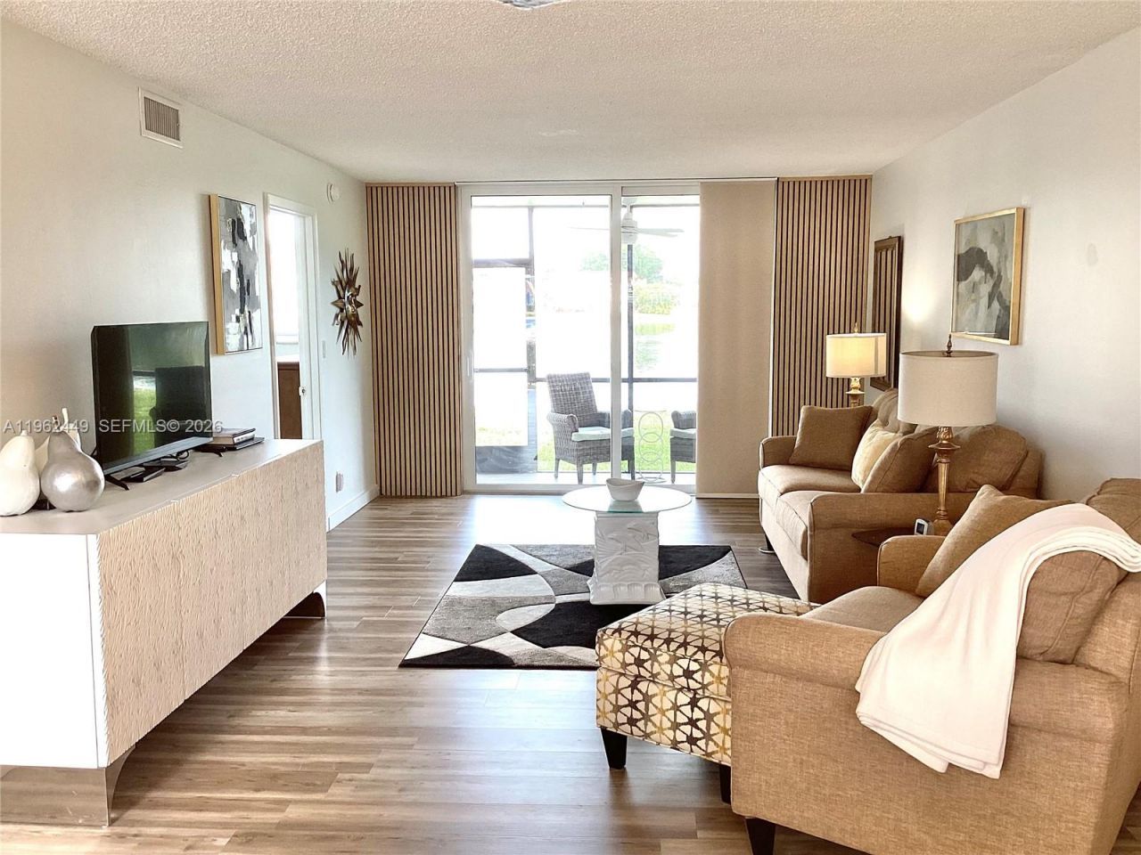 9423 S Hollybrook Lake Dr, Unit 106, Pembroke Pines, FL 33025 Photo