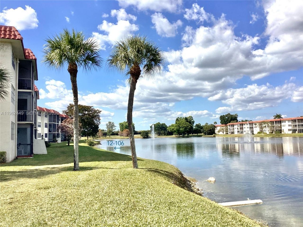 9423 S Hollybrook Lake Dr, Unit 106, Pembroke Pines, FL 33025 Photo