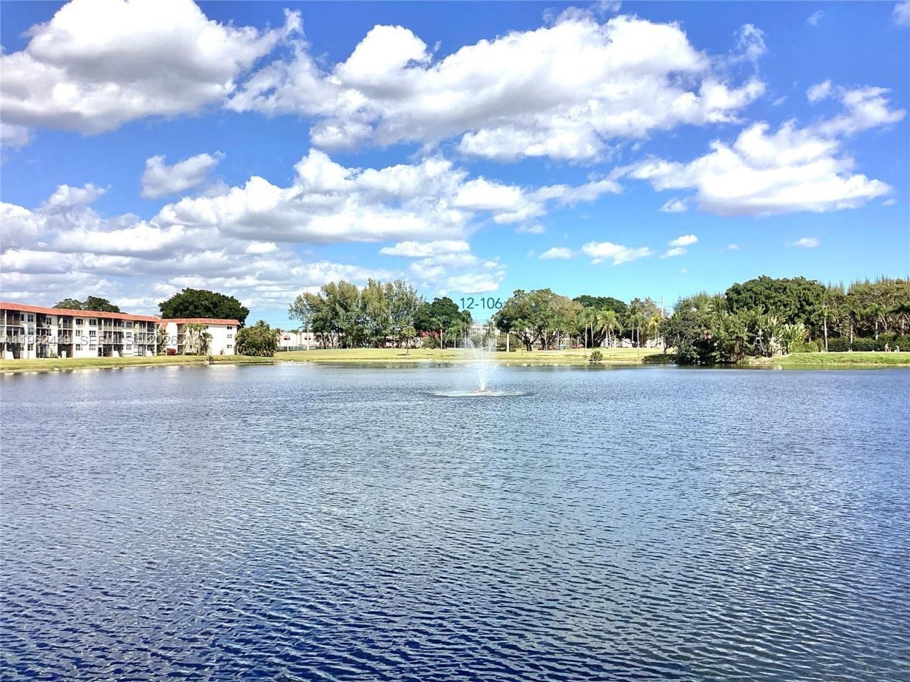 9423 S Hollybrook Lake Dr, Unit 106, Pembroke Pines, FL 33025 Photo