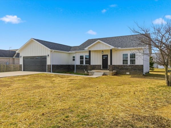 2707 Mayfield Drive , Mountain Grove, MO 65711