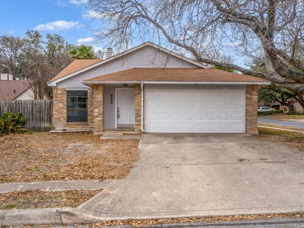 6003 Broadmeadow, San Antonio, TX 78240