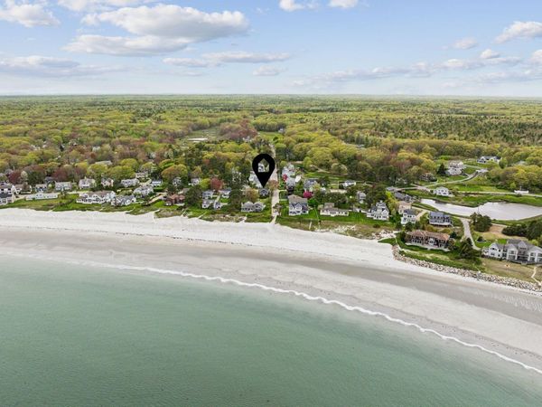 1081 Kings Highway, Kennebunkport, ME 04046