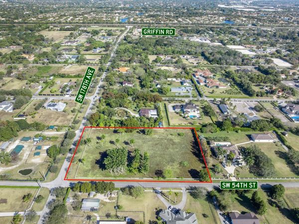 17701 SW 54 ST, Southwest Ranches, FL 33331