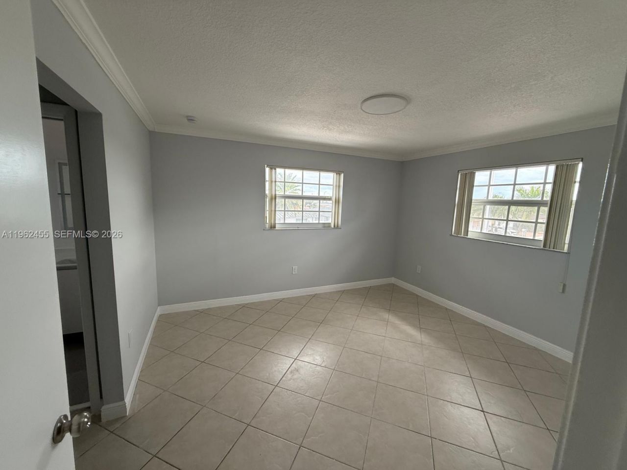948 E 47th St, Unit 2nd Floor, Hialeah, FL 33013 Photo