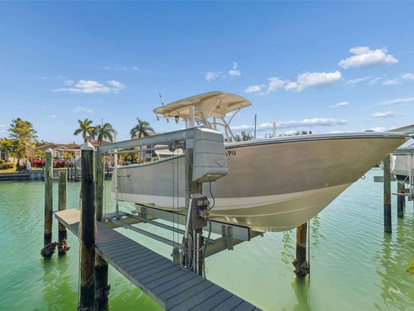 1117 PINELLAS BAYWAY S, Unit 301, ST PETERSBURG, FL 33715