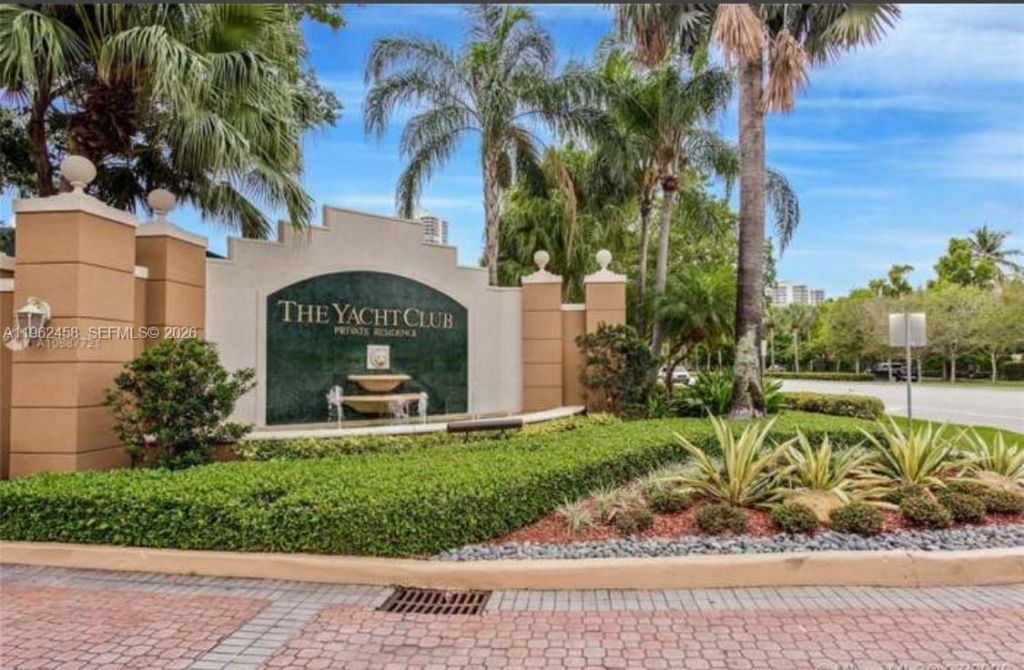 19999 E Country Club Dr, Unit 1501, Aventura, FL 33180 Photo