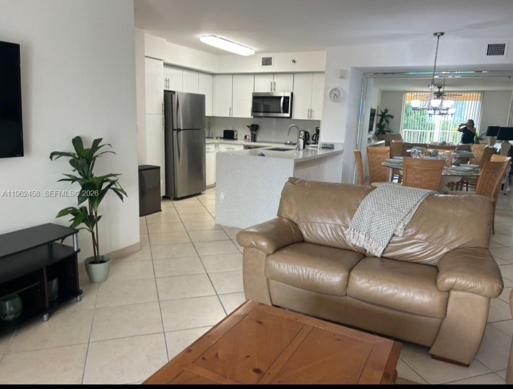 19999 E Country Club Dr, Unit 1501, Aventura, FL 33180 Photo