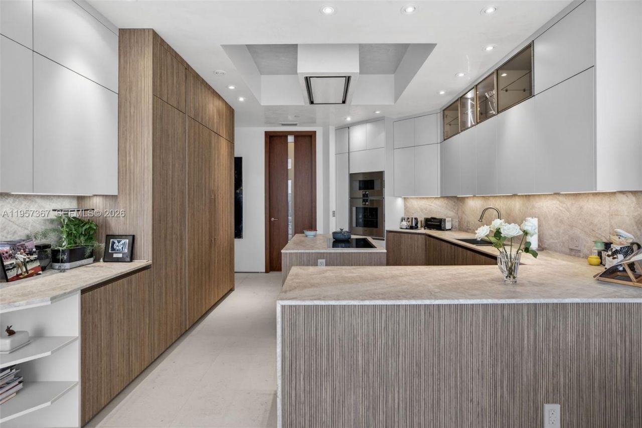 2600 Island Blvd , Unit PH-1, Aventura, FL 33160 Photo