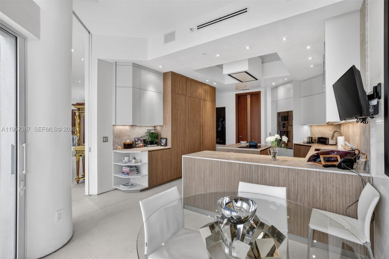 2600 Island Blvd, Unit PH-1, Aventura, FL 33160 Photo