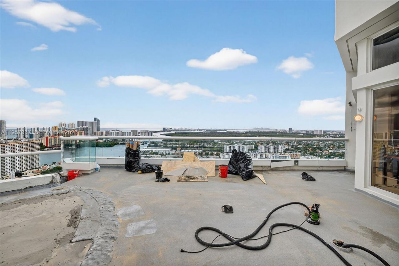 2600 Island Blvd , Unit PH-1, Aventura, FL 33160 Photo