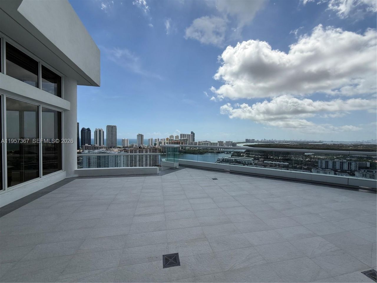 2600 Island Blvd, Unit PH-1, Aventura, FL 33160 Photo