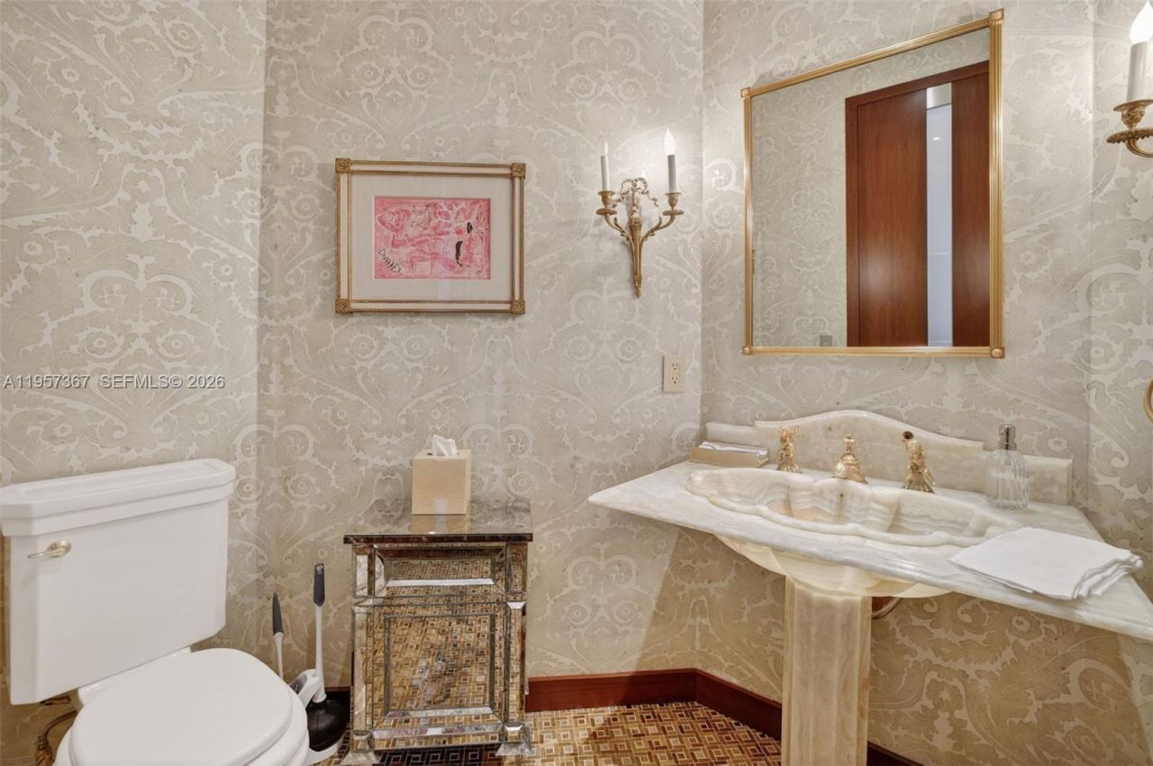 2600 Island Blvd , Unit PH-1, Aventura, FL 33160 Photo