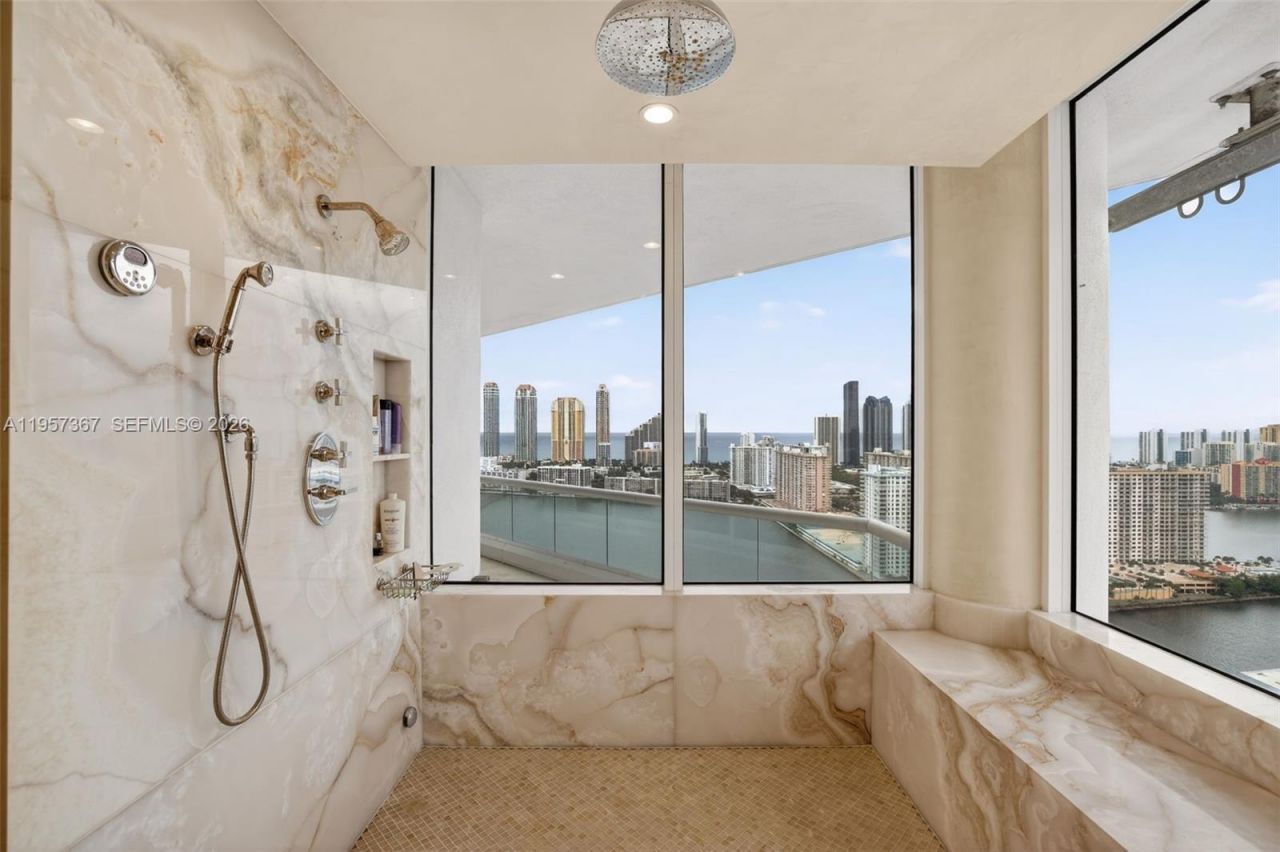 2600 Island Blvd, Unit PH-1, Aventura, FL 33160 Photo