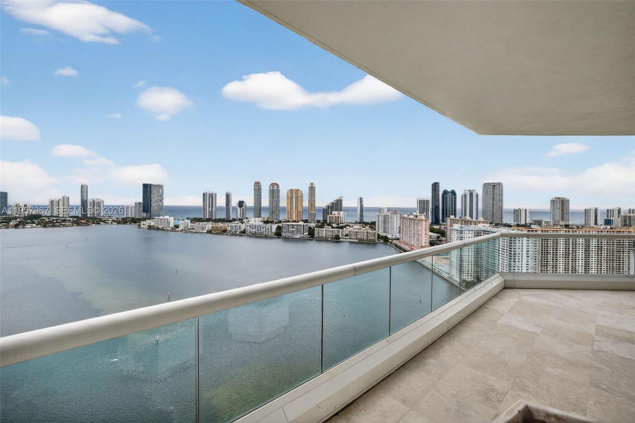 2600 Island Blvd, Unit PH-1, Aventura, FL 33160 Photo