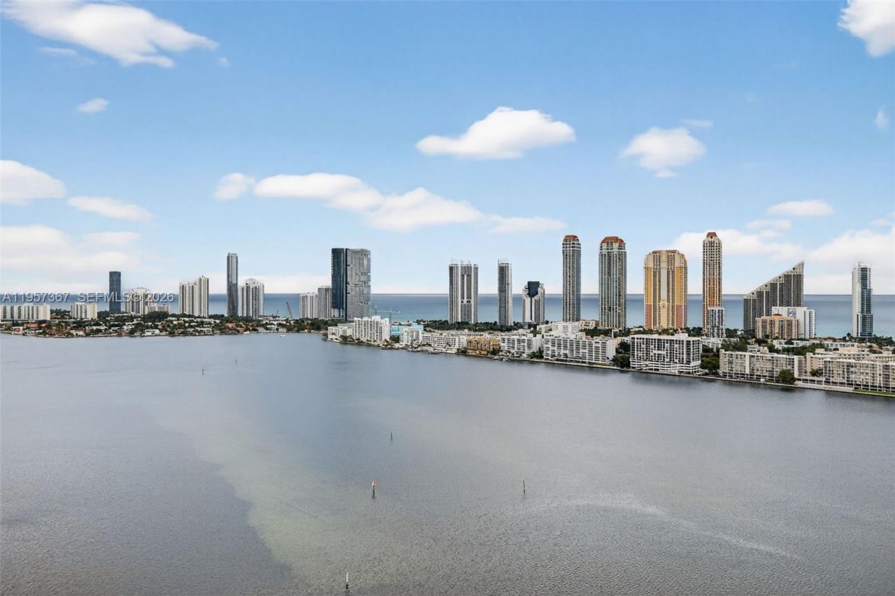 2600 Island Blvd, Unit PH-1, Aventura, FL 33160 Photo