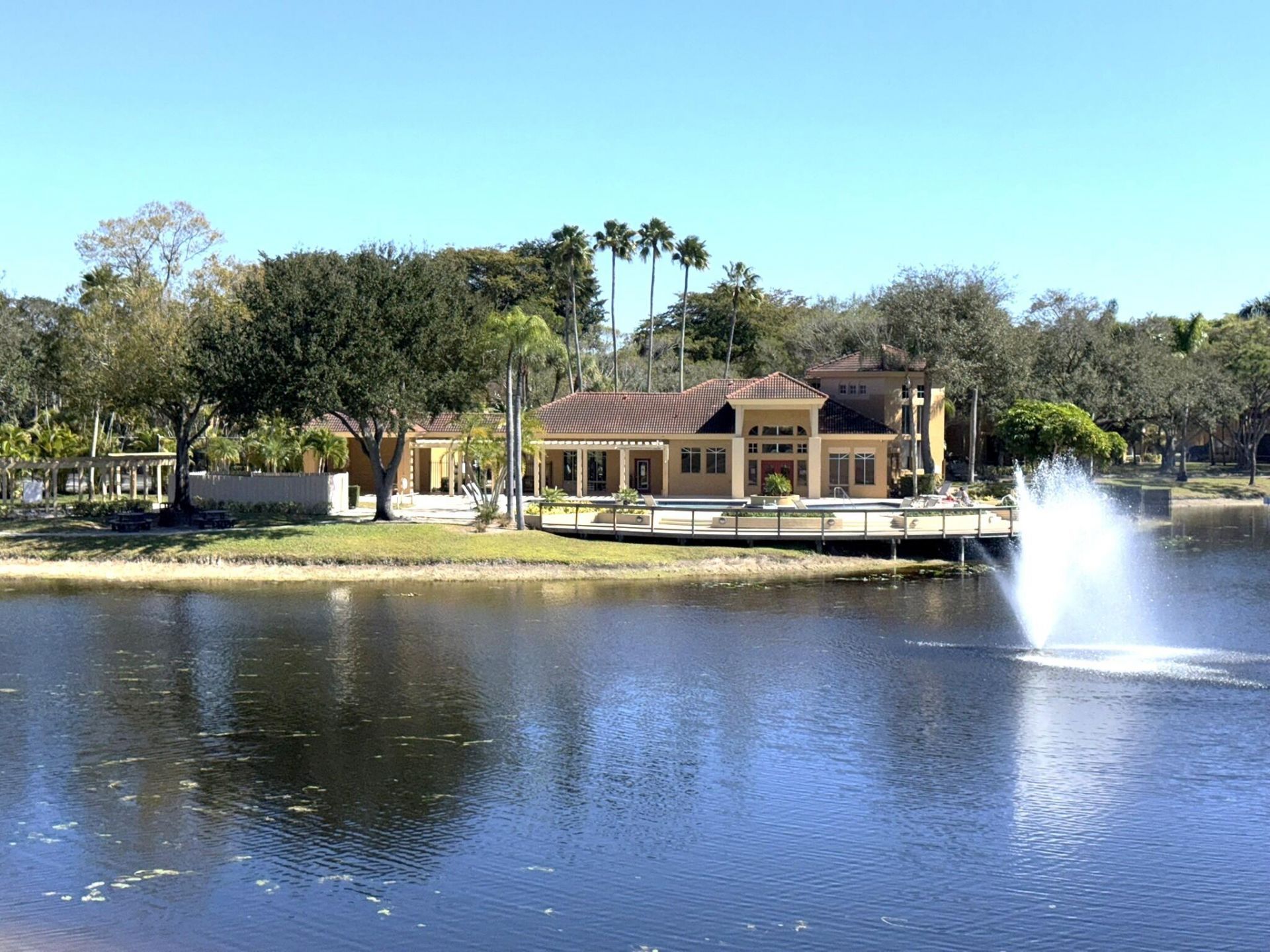 4839 Via Palm Lakes, Unit 1106, West Palm Beach, FL 33417 Photo