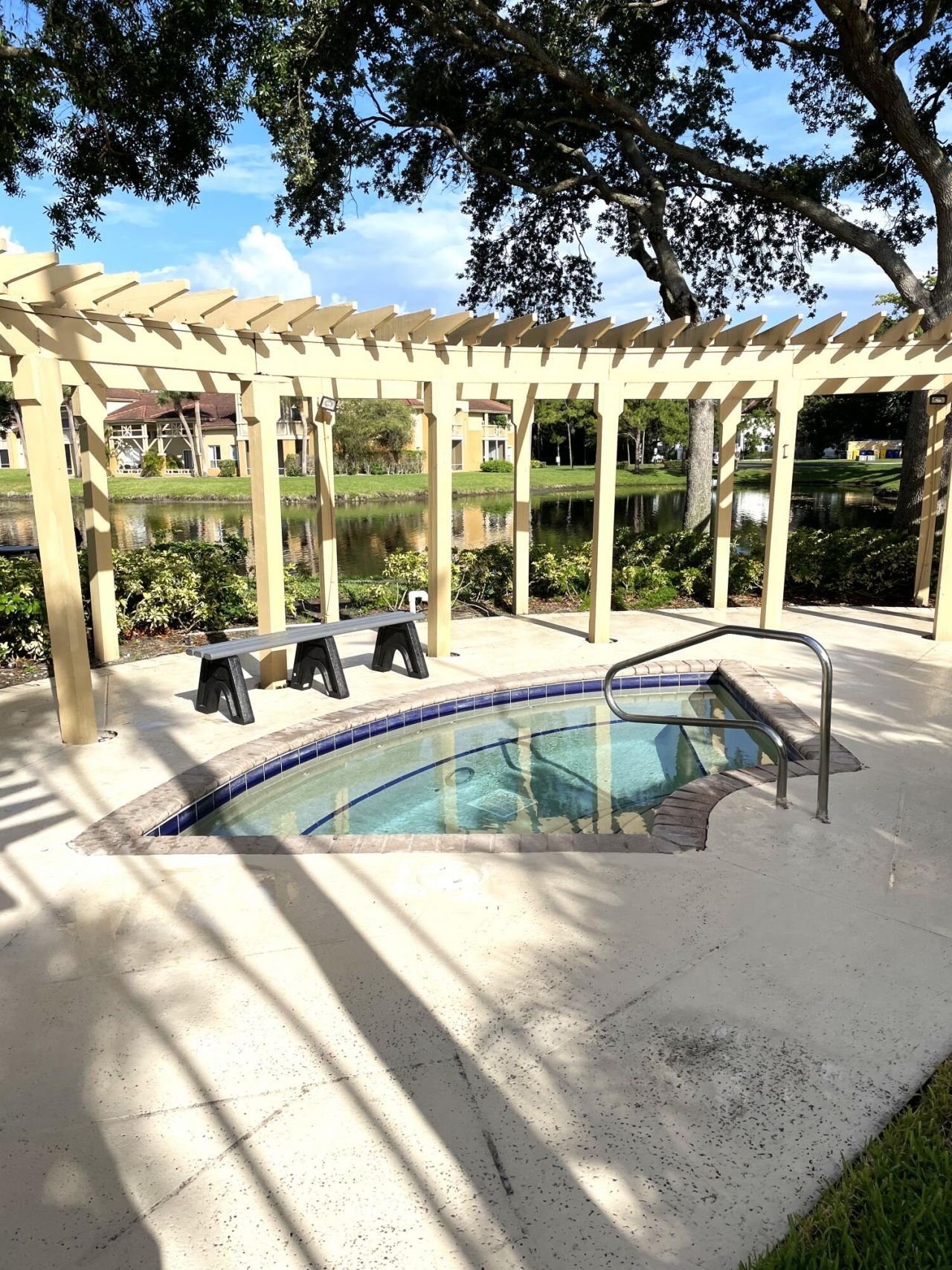 4839 Via Palm Lakes, Unit 1106, West Palm Beach, FL 33417 Photo