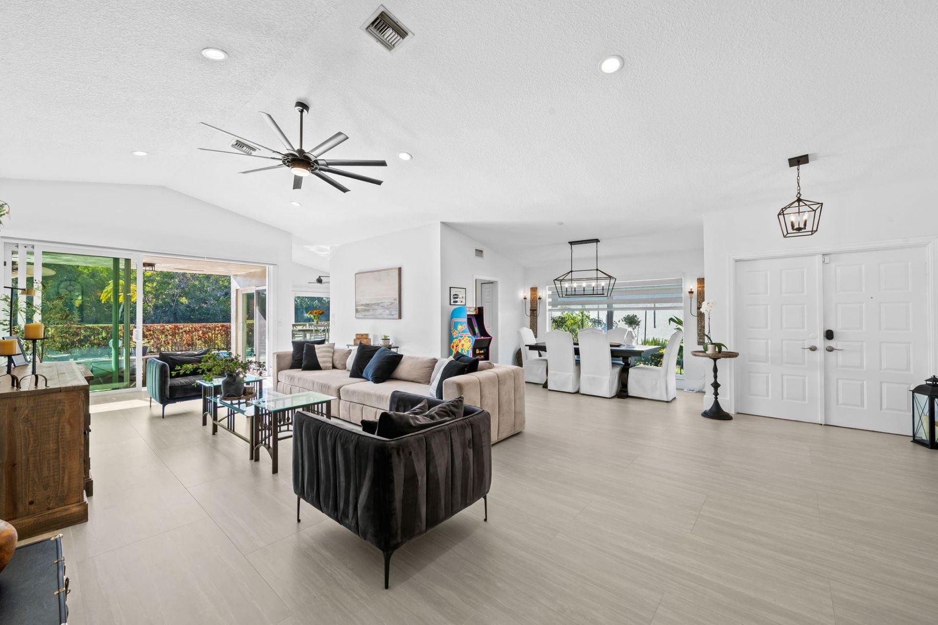 11108 Clover Leaf Circle, Boca Raton, FL 33428 Photo