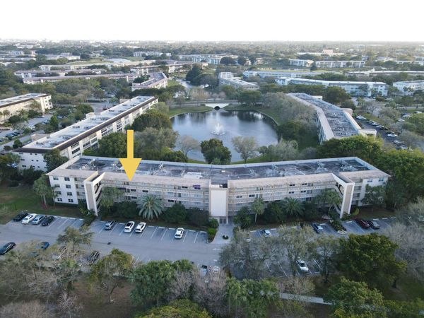 2305 Lucaya Lane, Unit D4, Coconut Creek, FL 33066