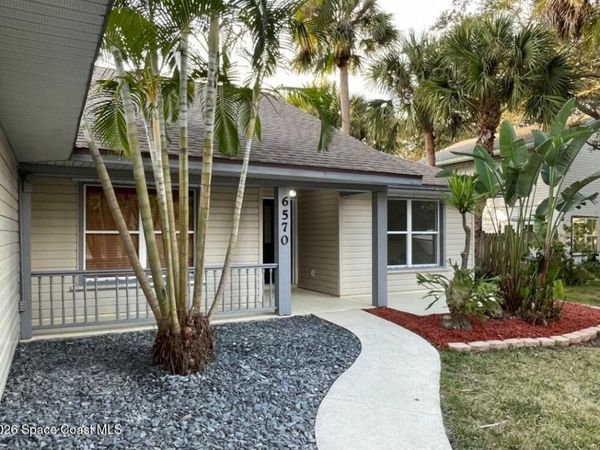 6570 S Floridana Avenue S , Melbourne Beach, FL 32951