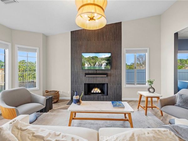 22553 Pearson Court, Saugus, CA 91350