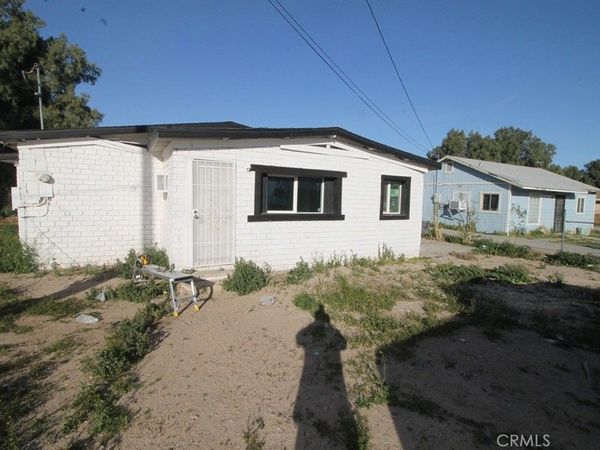 35630 San Bernardino, Daggett, CA 92327