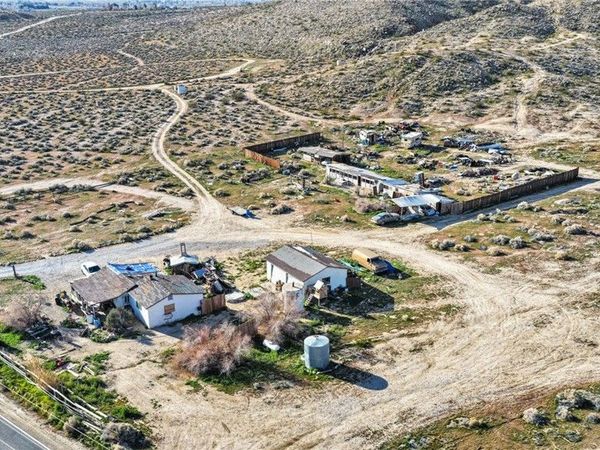 11805 Cove, Lucerne Valley, CA 92356