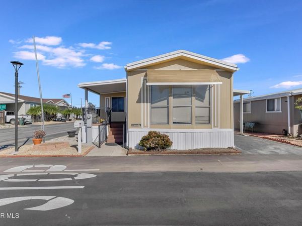 2117 Cardinal Avenue, Unit 2117h, Oxnard, CA 93033