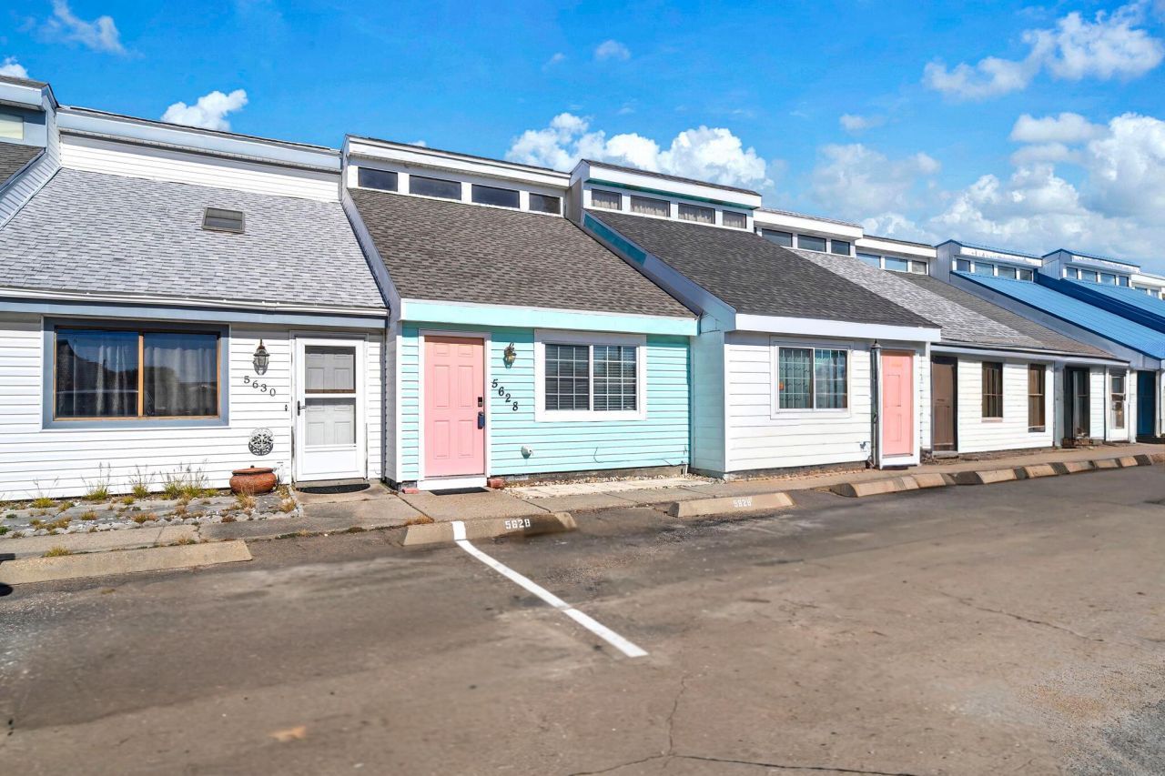 5628 Thomas Drive, Unit # 9, Panama City Beach, FL 32408 Main Photo