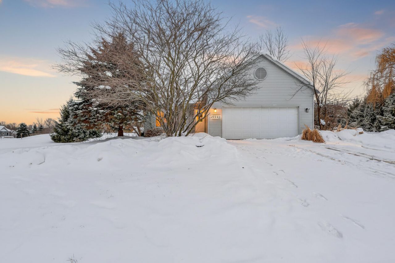 12241 Ives Meadow Lane Ne, Cedar Springs, MI 49319 Main Photo
