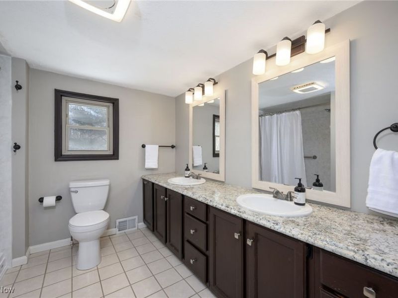 349 E Mennonite Road, Aurora, OH 44202 Photo 20