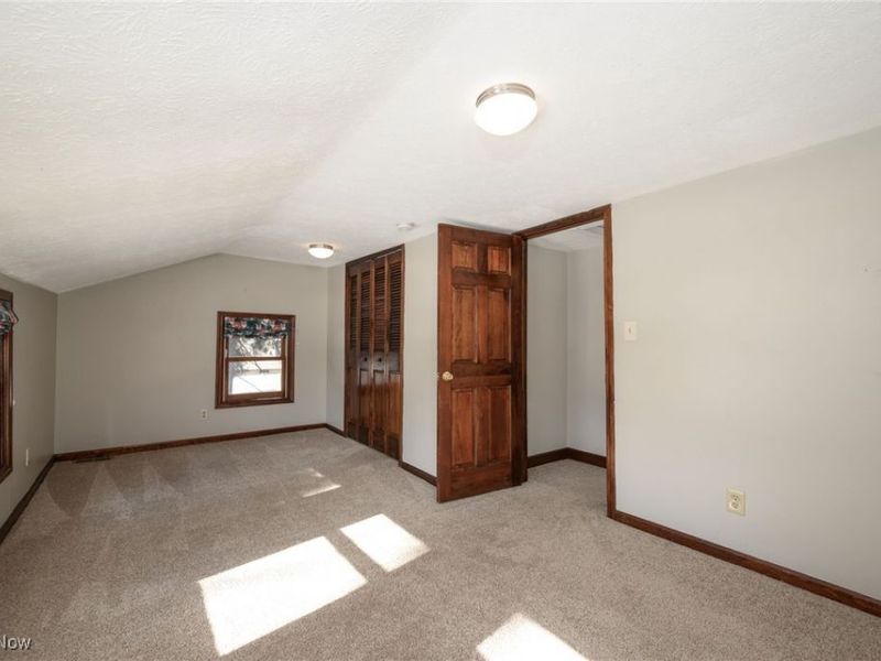 349 E Mennonite Road, Aurora, OH 44202 Photo 22