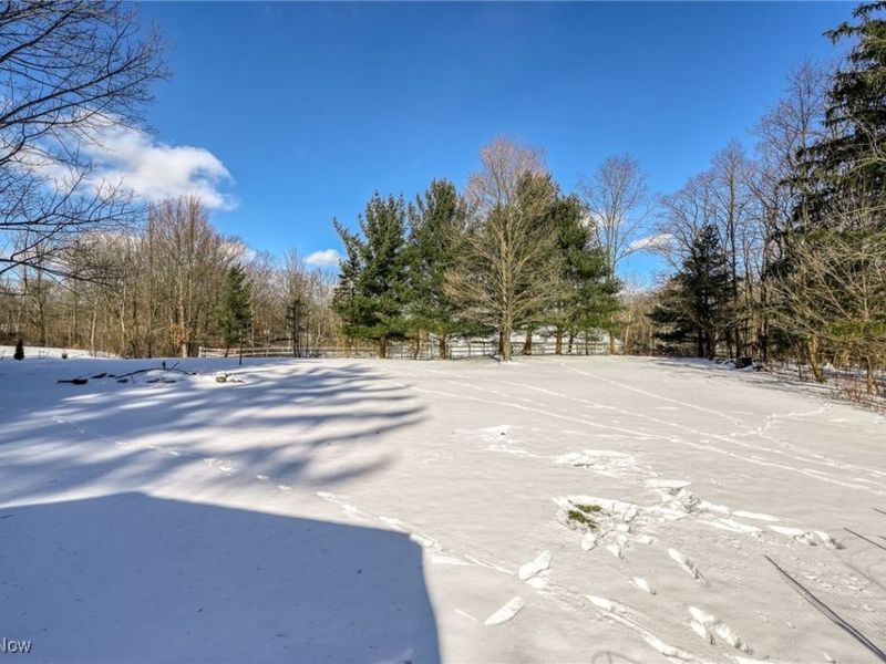 349 E Mennonite Road, Aurora, OH 44202 Photo 30