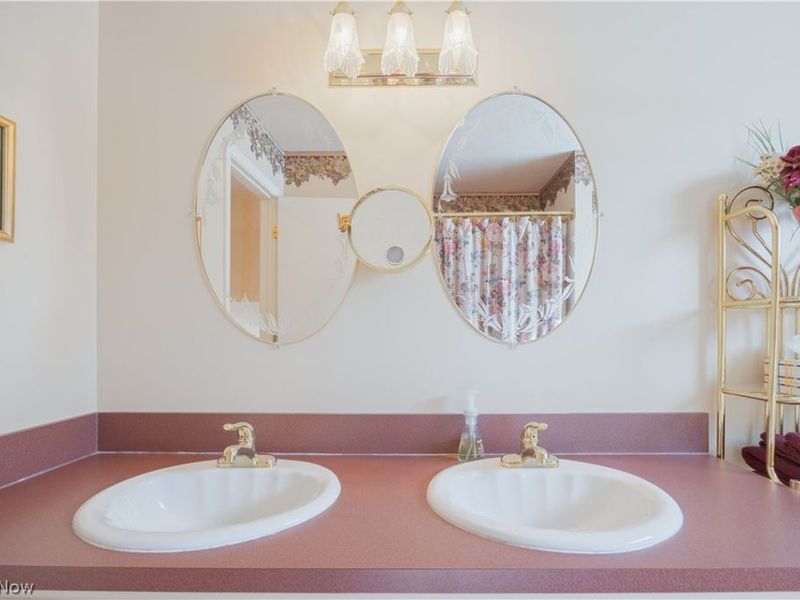 3237 Valley Forge Drive, Brunswick, OH 44212 Photo 19