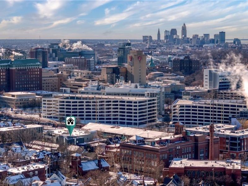 2067 Random Road, Cleveland, OH 44106 Photo 42