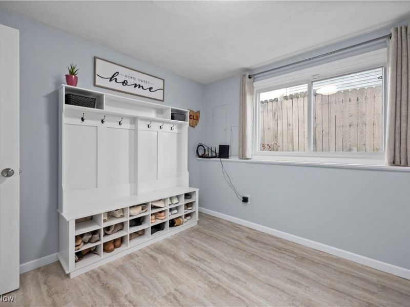 5611 Independence Drive, Lorain, OH 44053 Photo 32