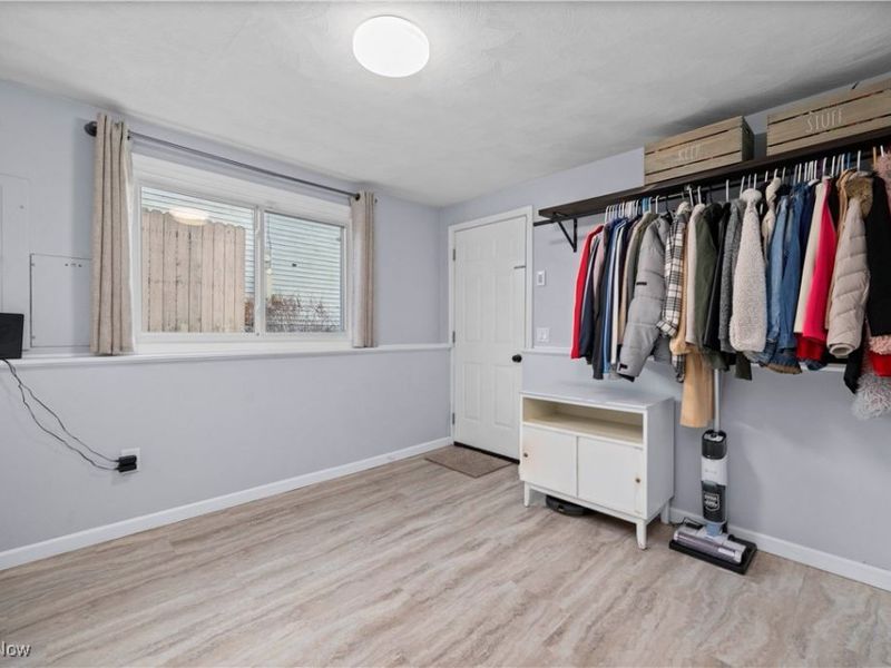 5611 Independence Drive, Lorain, OH 44053 Photo 34