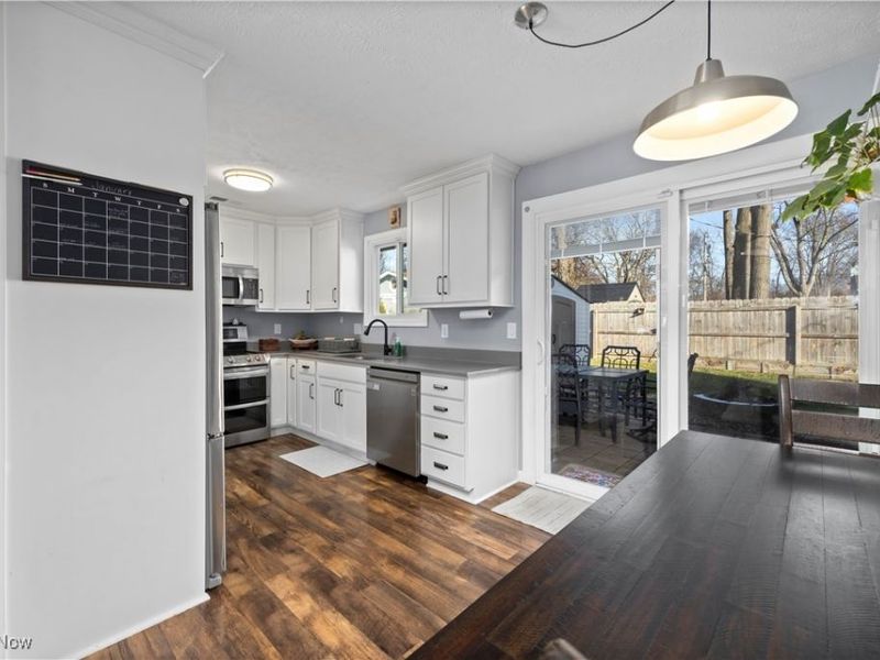 5611 Independence Drive, Lorain, OH 44053 Photo 8