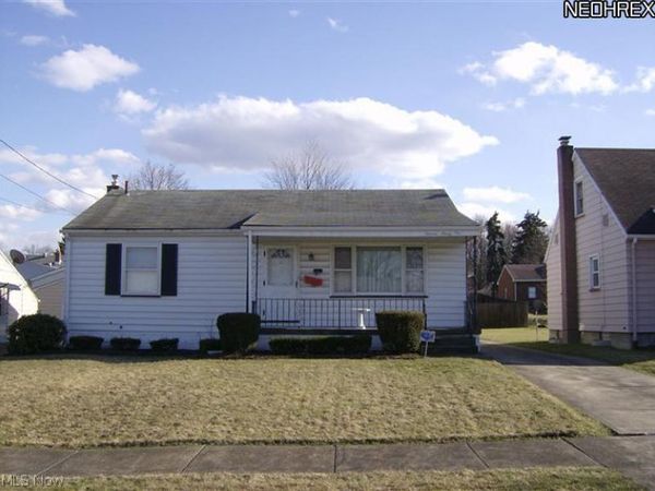 1321 Detroit Avenue, Youngstown, OH 44502