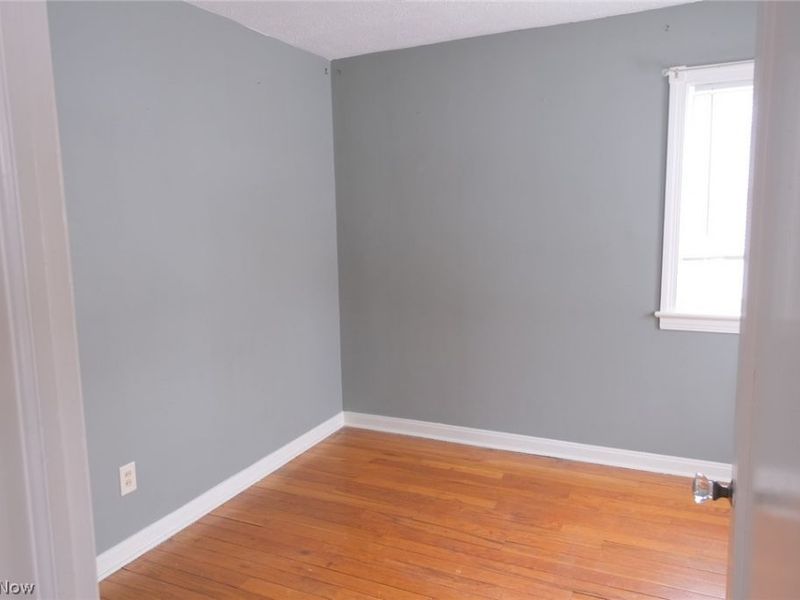 7042 Parma Park Boulevard, Parma Heights, OH 44130 Photo 13