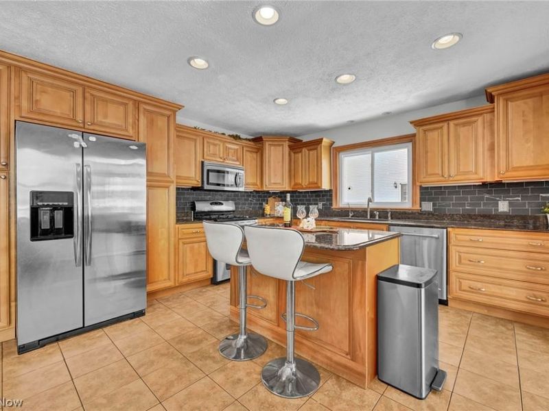 477 Deborah Drive, New Franklin, OH 44319 Photo 13