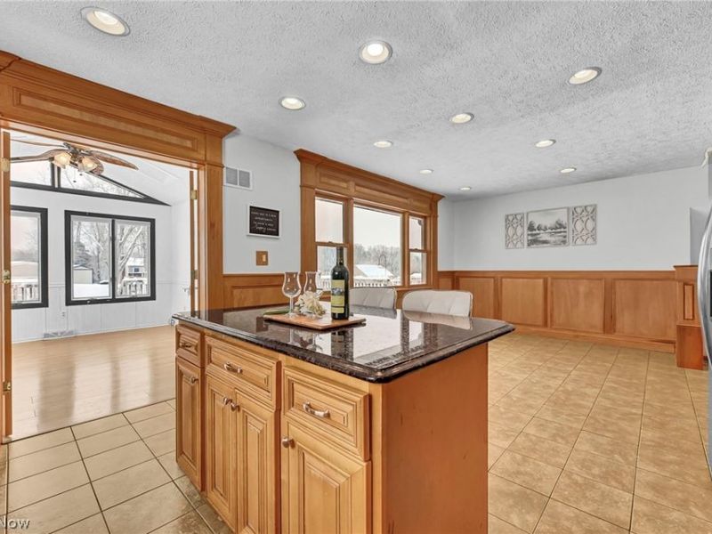 477 Deborah Drive, New Franklin, OH 44319 Photo 17