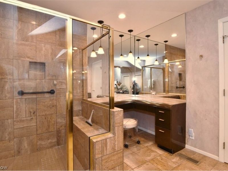 13 Saratoga Court, Beachwood, OH 44122 Photo 16