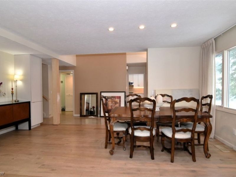 13 Saratoga Court, Beachwood, OH 44122 Photo 7