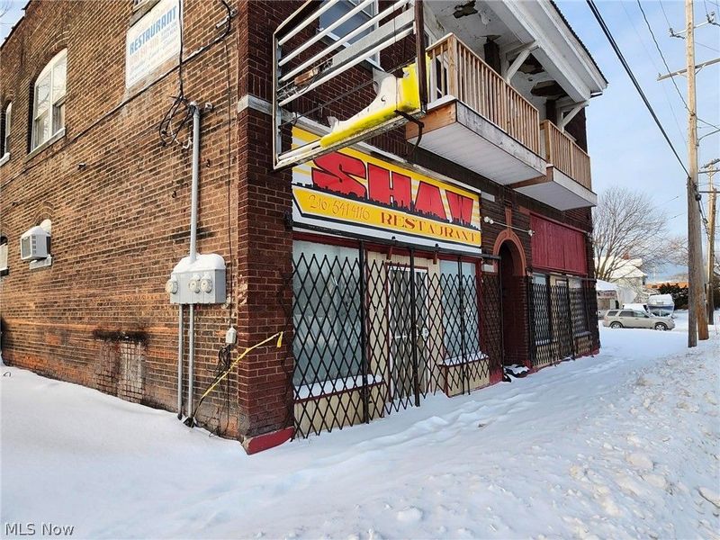 12808 Shaw Avenue, Cleveland, OH 44108 Photo 1