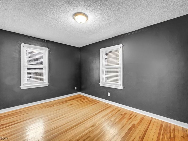 13825 Courtland Avenue, Cleveland, OH 44111 Photo 24